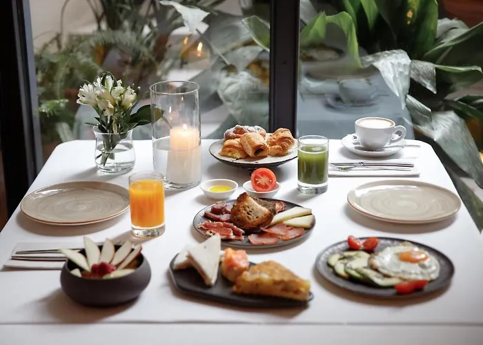 Ohla Eixample Hotell 5*