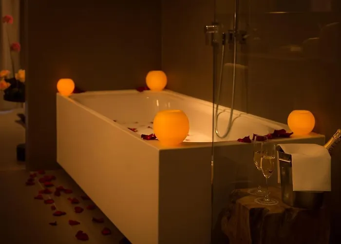 オラ エイサンプル ホテル 5*