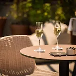 Ohla Eixample Szálloda 5*