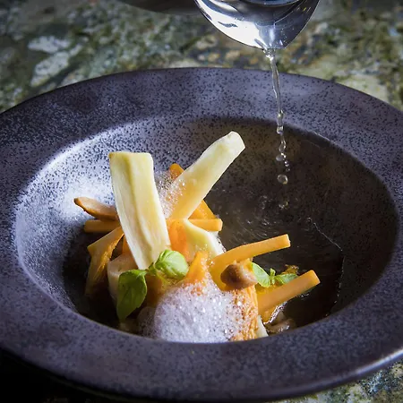 Ohla Eixample Otel 5*