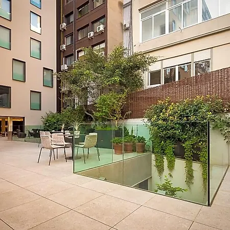 Ohla Eixample 5*