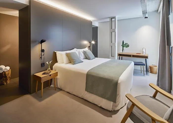 Ohla Eixample Отель