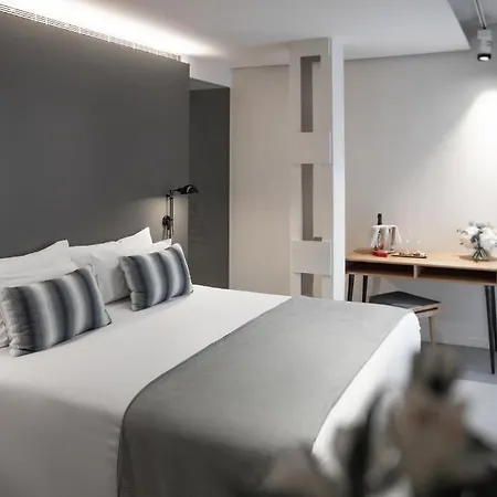 Ohla Eixample Hotel 5*