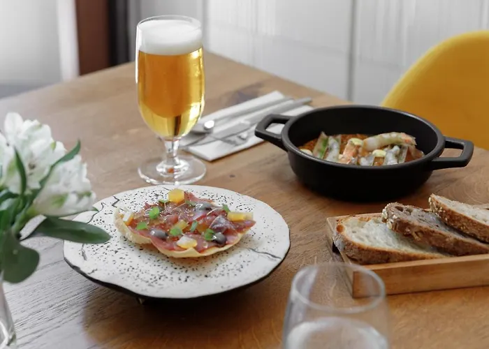 Ohla Eixample Отель